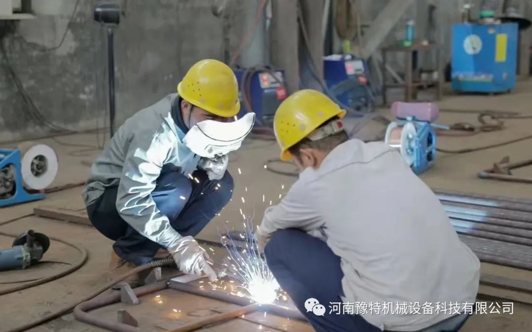 橢圓振動篩安裝調(diào)整需要注意什么？